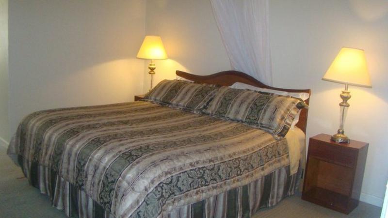 Executive Airport Hotel Entebbe Bagian luar foto