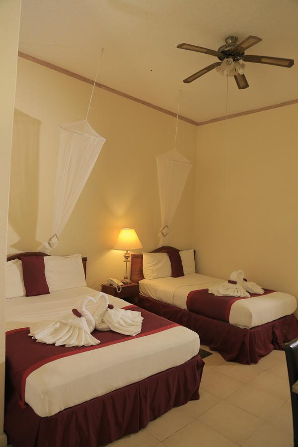 Executive Airport Hotel Entebbe Bagian luar foto